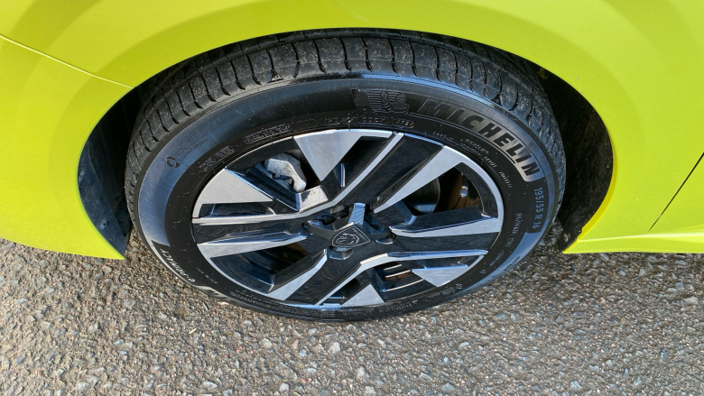 Peugeot 208 1.2 Hybrid 100 Allure 5dr e-DSC6 Petrol Hatchback